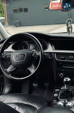 Седан Audi A4 2012 в 