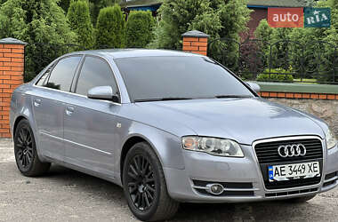 Седан Audi A4 2005 в Лебедине