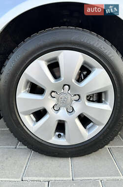 Универсал Audi A4 2009 в 