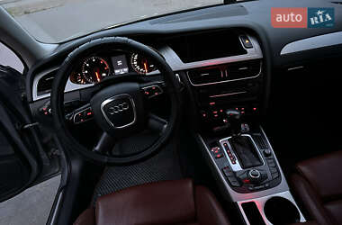Седан Audi A4 2009 в 