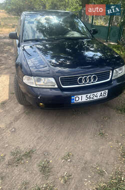 Седан Audi A4 1999 в Очакові
