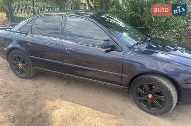 Седан Audi A4 1999 в 