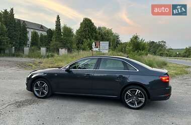 Седан Audi A4 2016 в 