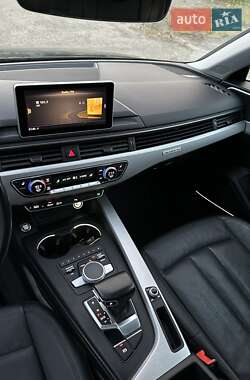 Седан Audi A4 2016 в 