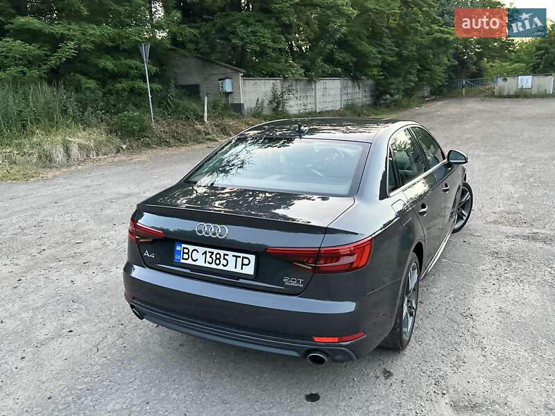 Седан Audi A4 2016 в Львове