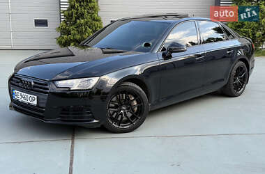 Седан Audi A4 2016 в Днепре