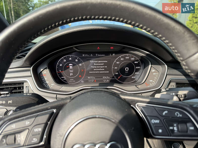 Седан Audi A4 2016 в Дніпрі