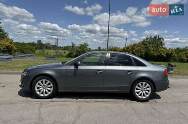 Седан Audi A4 2014 в 