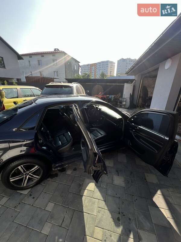 Седан Audi A4 1996 в Львове