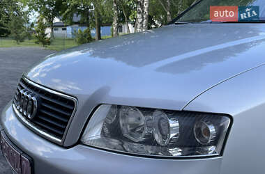 Седан Audi A4 2004 в 