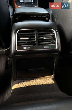 Седан Audi A4 2009 в 