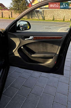 Седан Audi A4 2009 в 