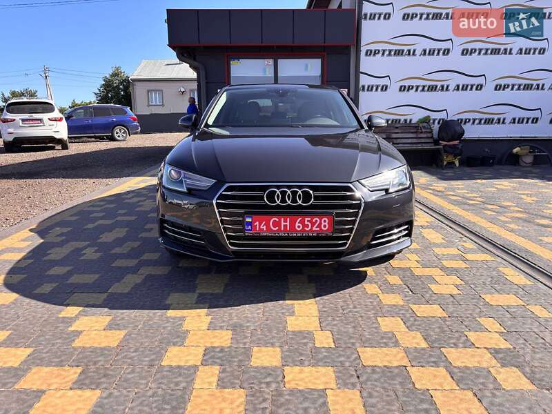 Седан Audi A4 2017 в 