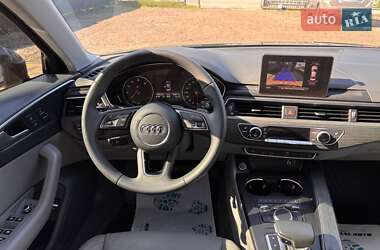 Седан Audi A4 2017 в 
