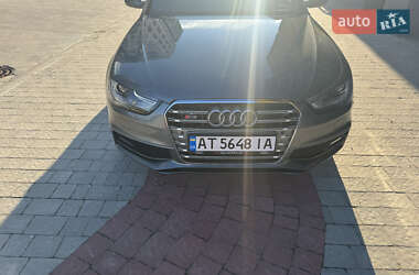 Седан Audi A4 2015 в 