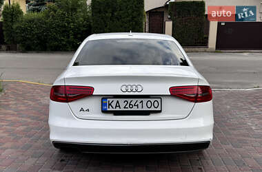 Седан Audi A4 2013 в 