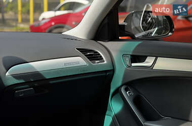 Седан Audi A4 2013 в 