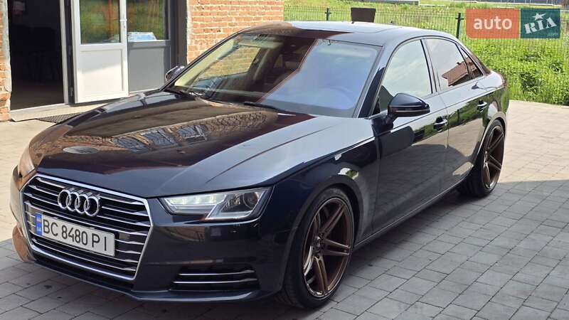 Седан Audi A4 2016 в Львове