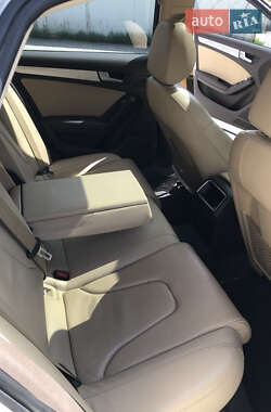 Седан Audi A4 2012 в 