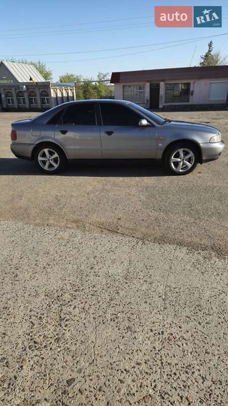 Седан Audi A4 1996 в Николаеве фото 5 Седан Audi A4 1996 в Николаеве