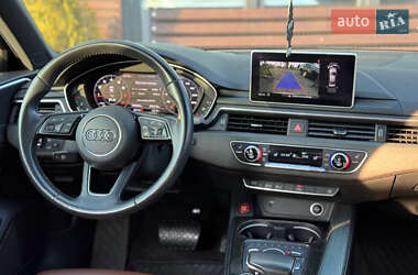 Седан Audi A4 2018 в 