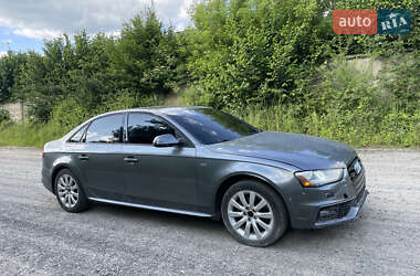 Седан Audi A4 2015 в 