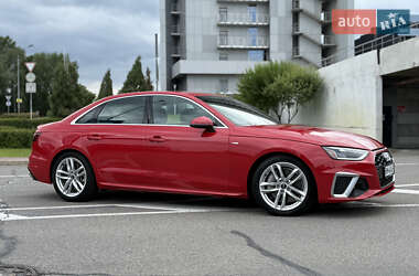 Седан Audi A4 2023 в 
