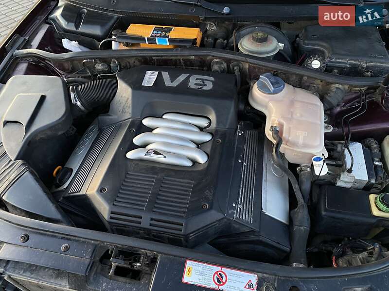 Седан Audi A4 1995 в Раздельной фото 7 Седан Audi A4 1995 в Раздельной