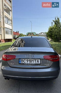 Седан Audi A4 2012 в 