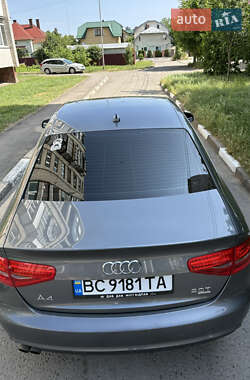 Седан Audi A4 2012 в 