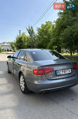 Седан Audi A4 2012 в 
