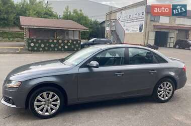 Седан Audi A4 2012 в 