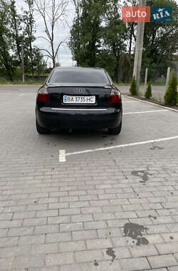 Седан Audi A4 2003 в 