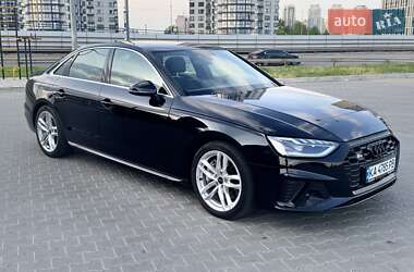 Седан Audi A4 2023 в 