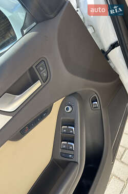Седан Audi A4 2012 в 