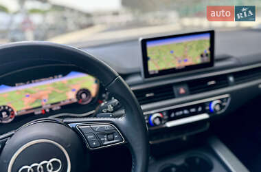 Седан Audi A4 2018 в 