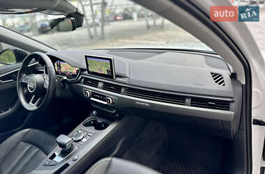 Седан Audi A4 2018 в 