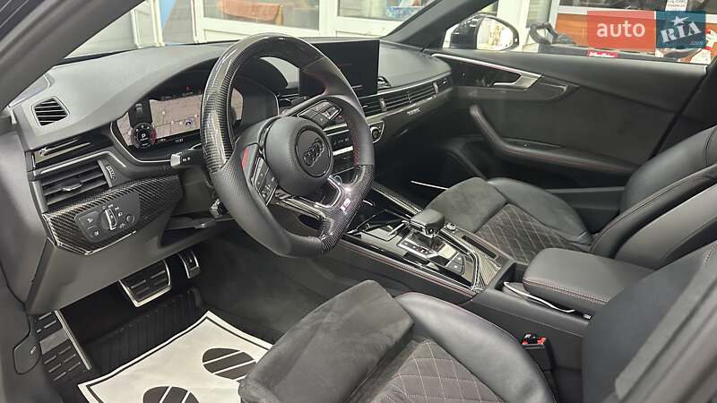 Универсал Audi A4 2021 в Ужгороде