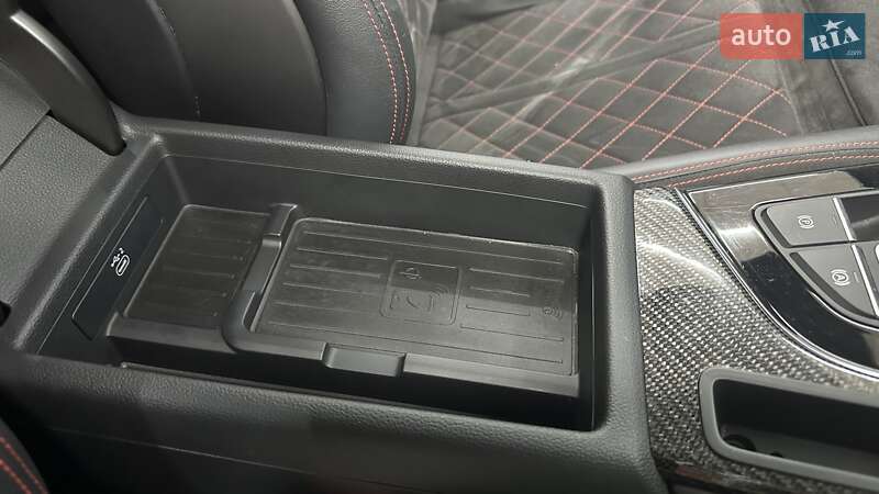 Универсал Audi A4 2021 в Ужгороде