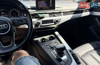 Седан Audi A4 2016 в 