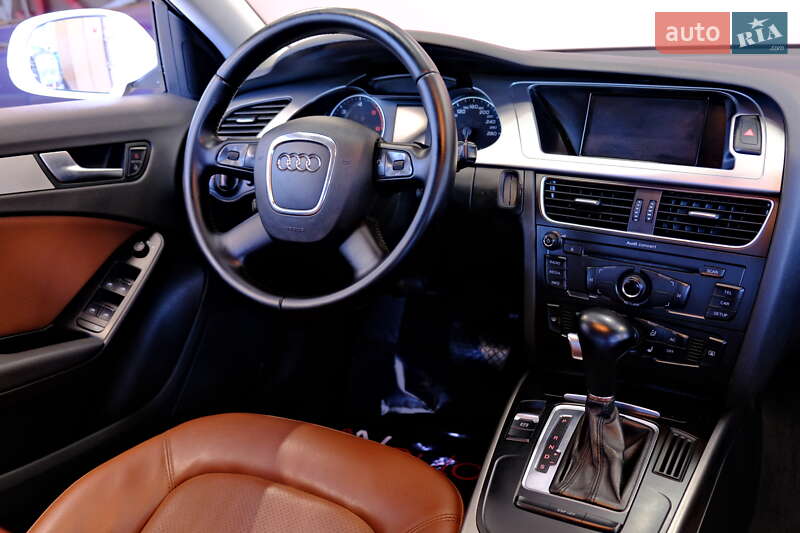 Универсал Audi A4 2009 в Одессе