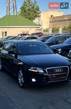 Седан Audi A4 2011 в 