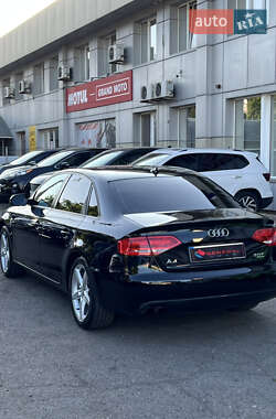 Седан Audi A4 2011 в 