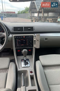 Универсал Audi A4 2006 в 