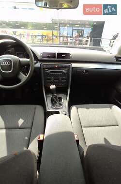 Седан Audi A4 2006 в 