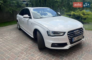 Седан Audi A4 2015 в 