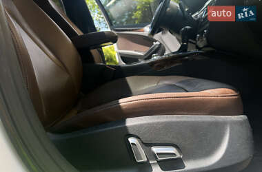 Седан Audi A4 2015 в 