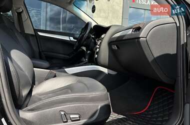 Седан Audi A4 2012 в 