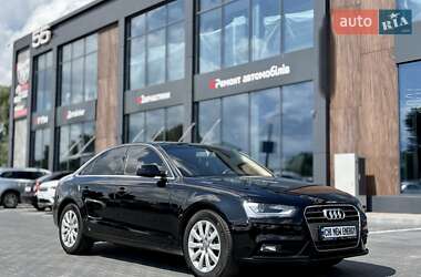 Седан Audi A4 2012 в 