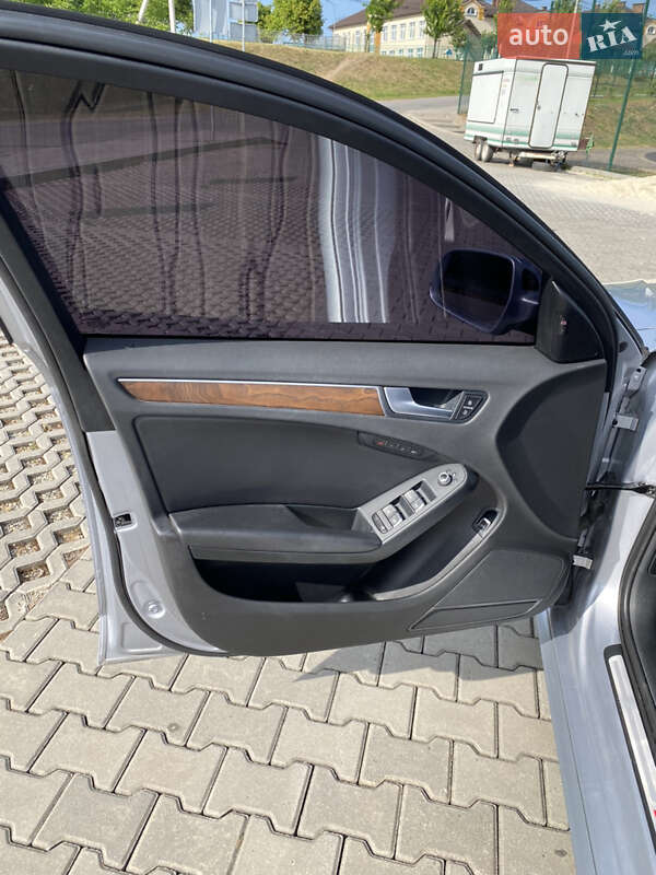 Седан Audi A4 2014 в Ивано-Франковске